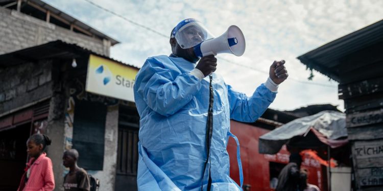 DSÖ’den Ebola salgınında alarm seviyesini yükseltti: Ölüm oranı yüzde 50’ye ulaştı