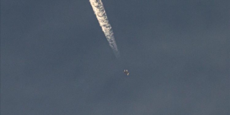 İran devlet televizyonu: ABD’ye ait hava aracı düşürüldü
