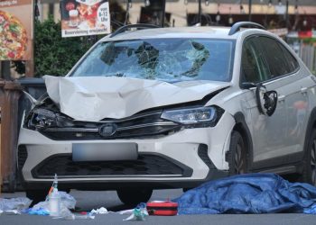 Almanya’da bir araç, yayaların arasına daldı: 2 ölü, 8 yaralı