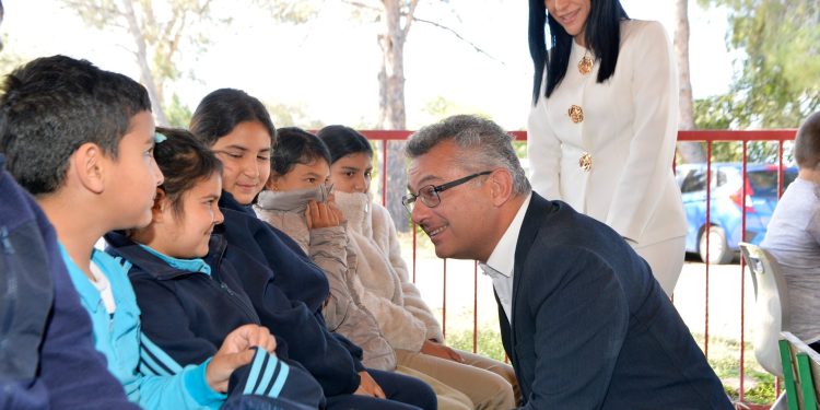 Erhürman, Yeşilyurt Özel Eğitim ve İş Eğitim Okulu’nu ziyaret etti