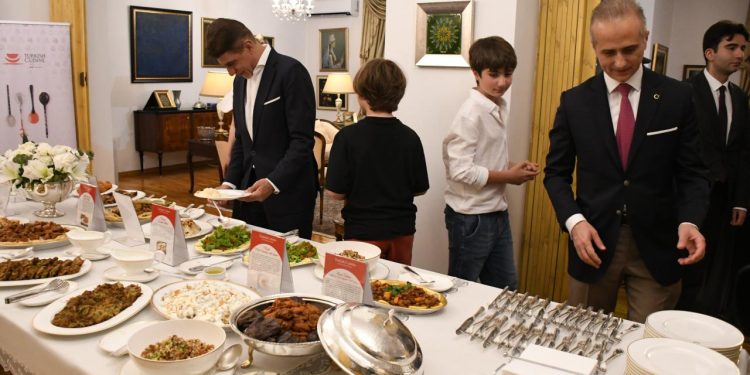 Arnavutluk’ta Türk lezzetleri tanıtıldı