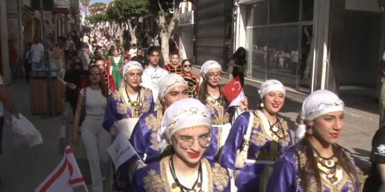 Girne’de 19 Mayıs Atatürk’ü Anma Gençlik ve Spor Bayramı kapsamında “Gençlik Şöleni” düzenlendi