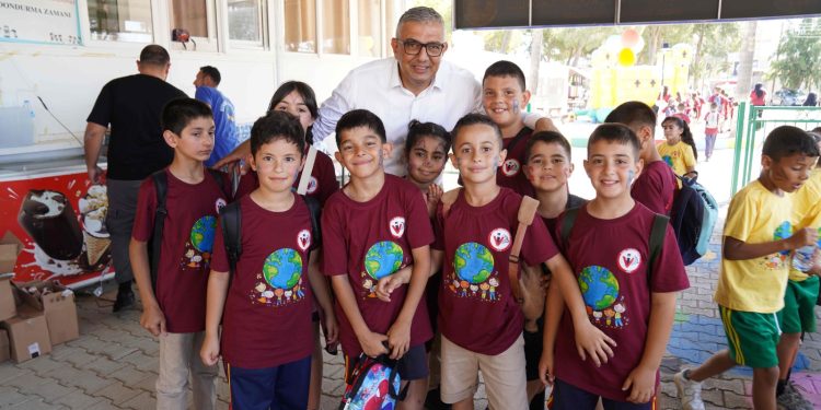 Mesarya Belediyesi’nin Çocuk Festivali başladı