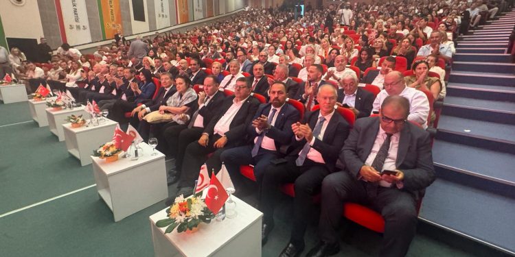 UBP Tüzük Kurultayı yapıldı… Tüzükteki değişiklikler, oybirliğiyle kabul edildi
