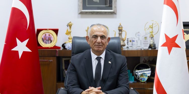Çavuşoğlu: Yapay zeka teknolojilerini eğitim süreçlerine entegre edecek stratejik adımlar atılacak