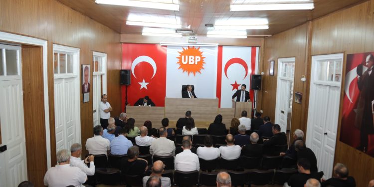 UBP Genel Başkanı Üstel, belediye başkan adaylarını açıkladı