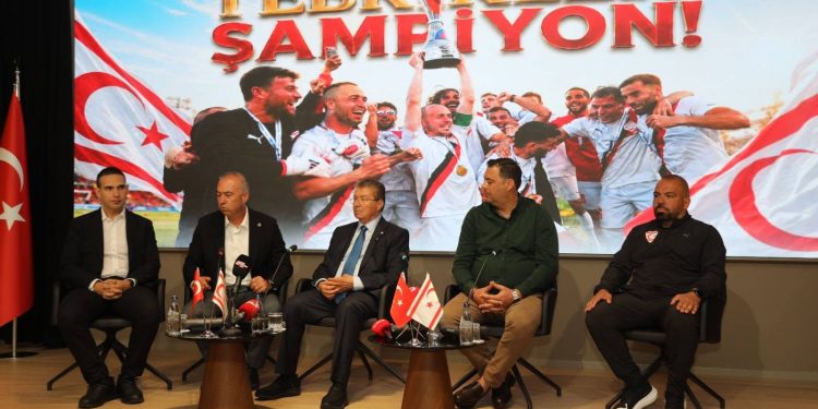 Üstel, CONIFA EURO 2026 şampiyonu KKTC A Milli Futbol Takımı’nı kabul etti: Özlediğimiz başarı geldi