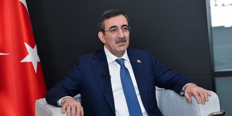 Cevdet Yılmaz’dan şampiyon milli takıma tebrik mesajı