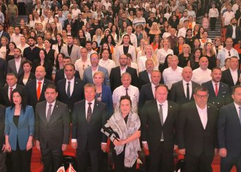 Üstel: Tek hedefimiz var; yeniden iktidar