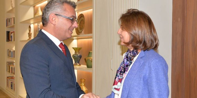 Cumhurbaşkanı Erhürman, Holguin ile bir araya gelecek