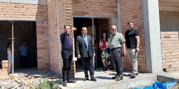 Ataoğlu’ndan Atatürk Mesleki Eğitim Merkezi’nin inşaatına ziyaret