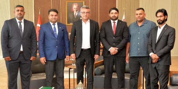 Pakistan Kültür ve Dayanışma Derneği, sorunlarını Cumhurbaşkanı Erhürman’a aktardı