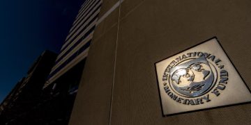 IMF’den Ukrayna’ya 690 milyon dolarlık ödeme için anlaşma sağlandı