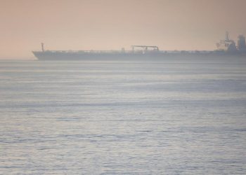 İngiltere Manş Denizi’nde Rus filosuna ait gizli tanker ele geçirdi