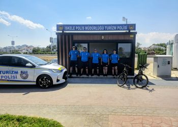 Turizm polisleri sahada