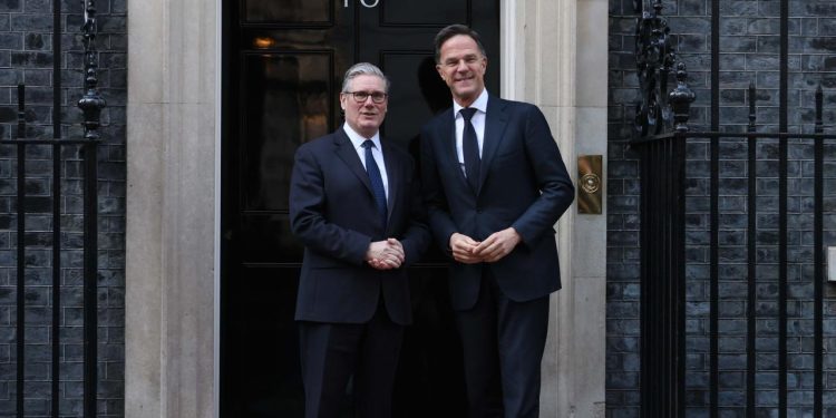 İngiltere Başbakanı Starmer, NATO Genel Sekreteri Rutte ile görüştü