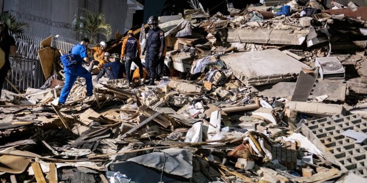 Venezuela’da çifte deprem felaketi: Can kaybı en az 235’e yükseldi