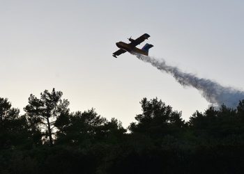 Kanada’da yangın söndürme uçağının düşmesi sonucu 3 kişi öldü