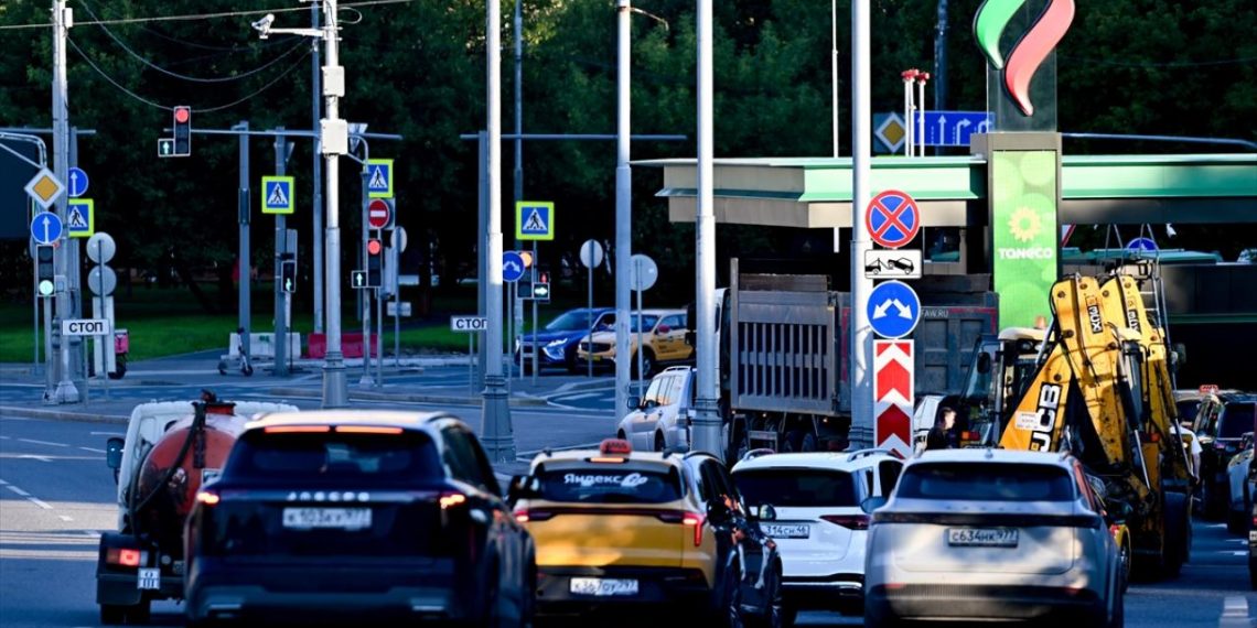 Rusya’nın Novorossiysk şehrinde benzin bitti