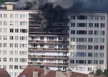 Belçika’da bir apartmanda çıkan yangında en az 6 kişi öldü