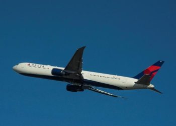 Delta Airlines’a şiddetli türbülans davası