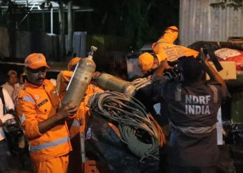 Hindistan’da hidroelektrik projesinin tünelinin çökmesi sonucu 10 kişi öldü