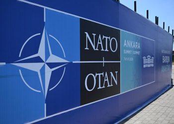 NATO ülkelerinin savunma harcamaları 1,8 trilyon doları aşacak