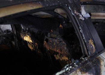 Yunanistan’da iktidar partisi üyelerinin evlerine bombalı saldırı: Bir ölü, çok sayıda yaralı