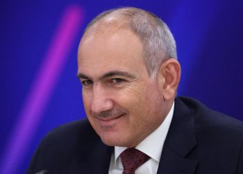 Ermenistan’da hükümetin istifasının ardından Paşinyan, yeniden başbakan olarak atandı