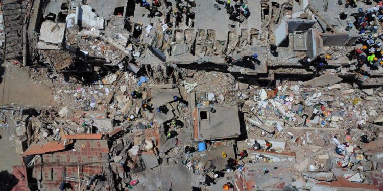 Kolombiya’da 7,4 büyüklüğündeki depremde can kaybı 234’e yükseldi