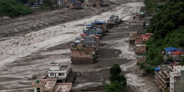 Nepal’de meydana gelen selde hayatını kaybedenlerin sayısı 95’e yükseldi