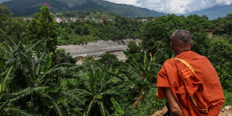 Nepal’deki selde hayatını kaybedenlerin sayısı 538’e çıktı