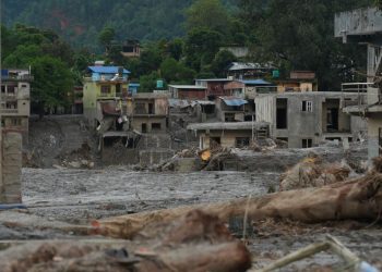 Nepal’deki selde hayatını kaybedenlerin sayısı 389’a çıktı