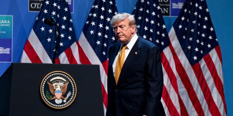 Trump: İran’la çok iyi görüşmeler yürütüyoruz, Hürmüz Boğazı yakında açılacak