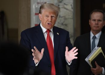 Trump’ın yasağının ardından: Muhabirler Beyaz Saray’a alınmadı