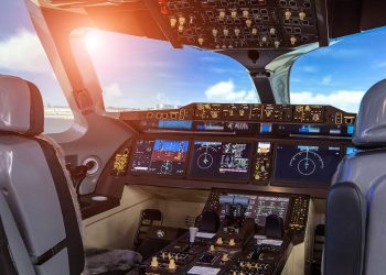 Kendi kendine uçan uçaklar göreve başladı: Pilot devri bitiyor mu?
