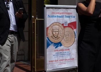 ABD’de “Trump portreli” 1 dolar tedavülde
