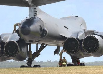 ABD, İran tehdidi iddiasının ardından İngiltere’deki bombardıman uçaklarını geri çekti