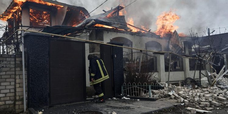 Rusya, Ukrayna’da Herson yönünde geçici ateşkesi başlattı