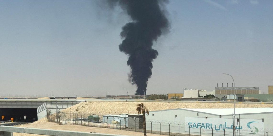 Riyad’daki havalimanına yeniden saldırı düzenlendi