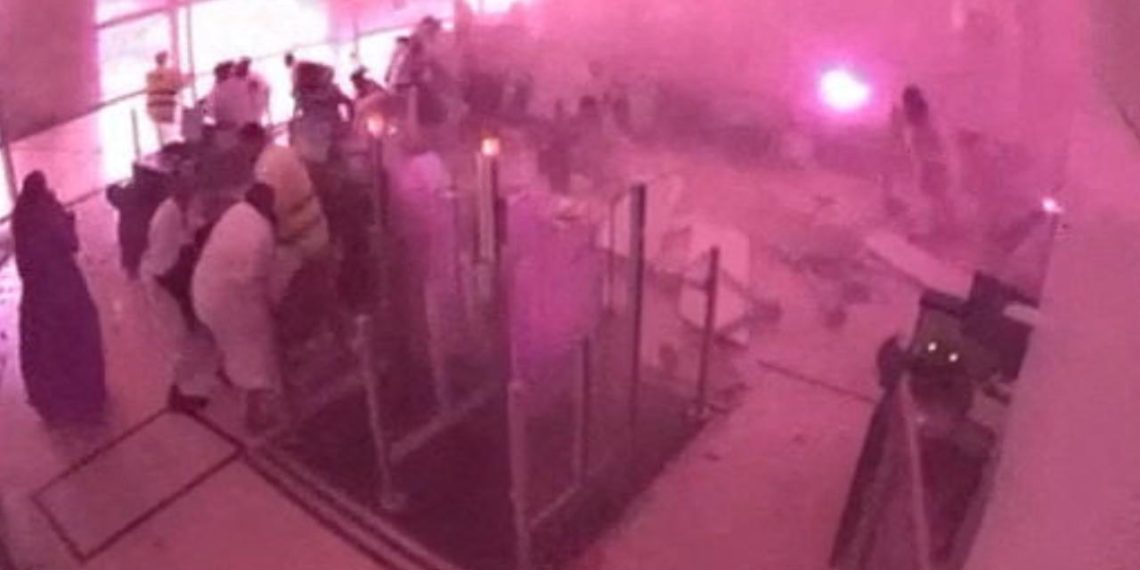 Husilerin hedef aldığı Suudi Arabistan’daki havalimanı 17 Ekim’e kadar kapalı kalacak