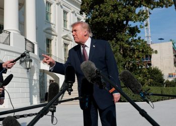 Trump’ın gazetecileri Beyaz Saray’dan çıkarma planları tartışılıyor